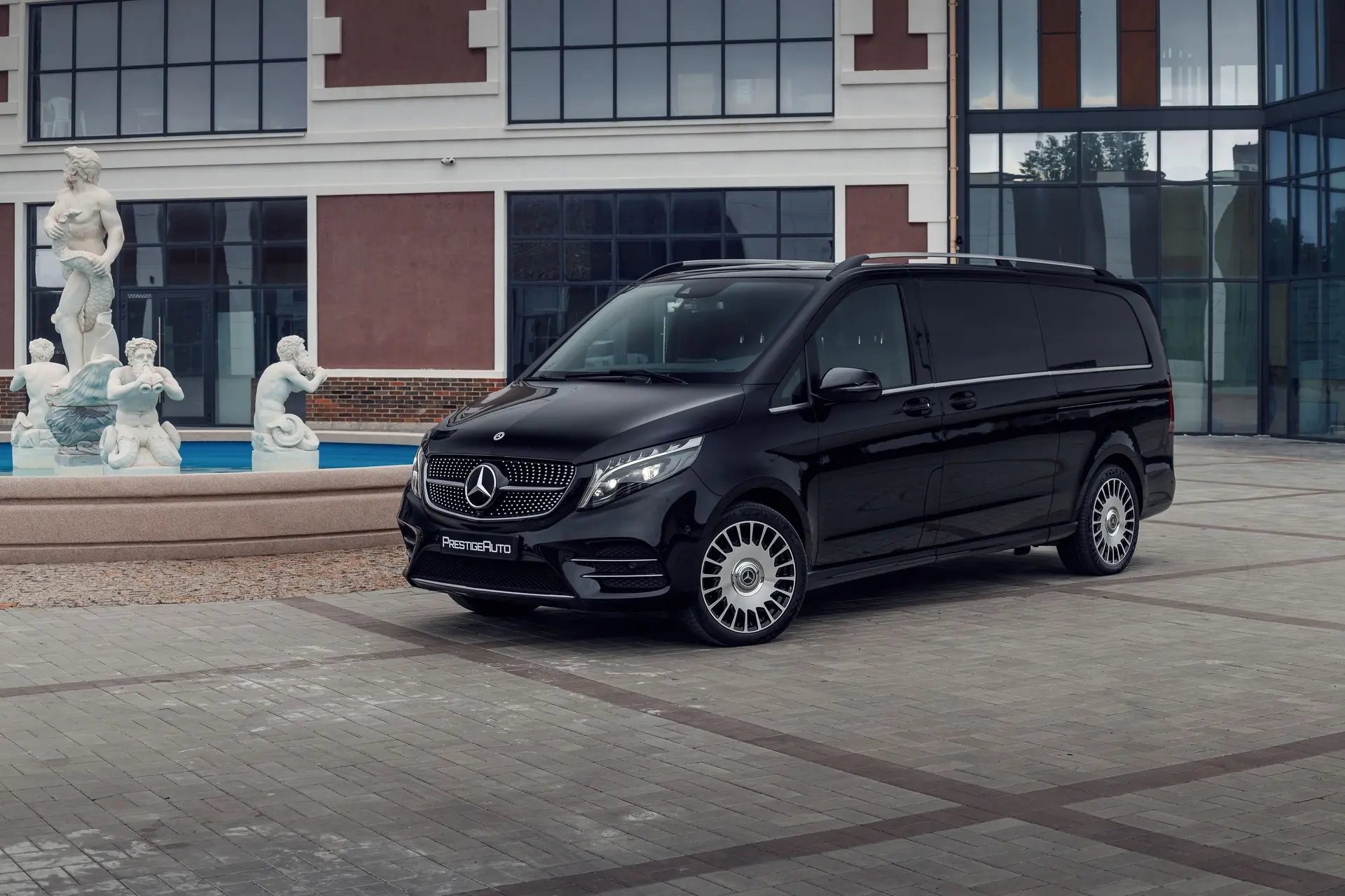 Mercedes-Benz V-class