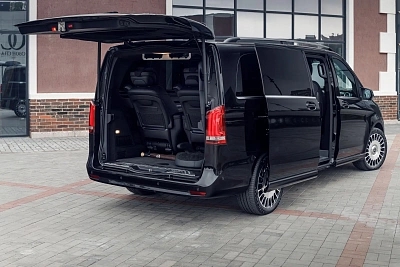 Mercedes-Benz V-class